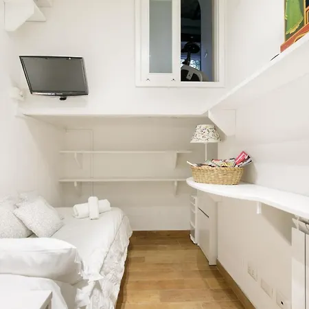 Leopardo 28 - Loft In Trastevere Roma
